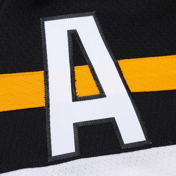 Cam Neely Boston Bruins  1991/92 Alternate Captain Blue Line Player Jersey - White