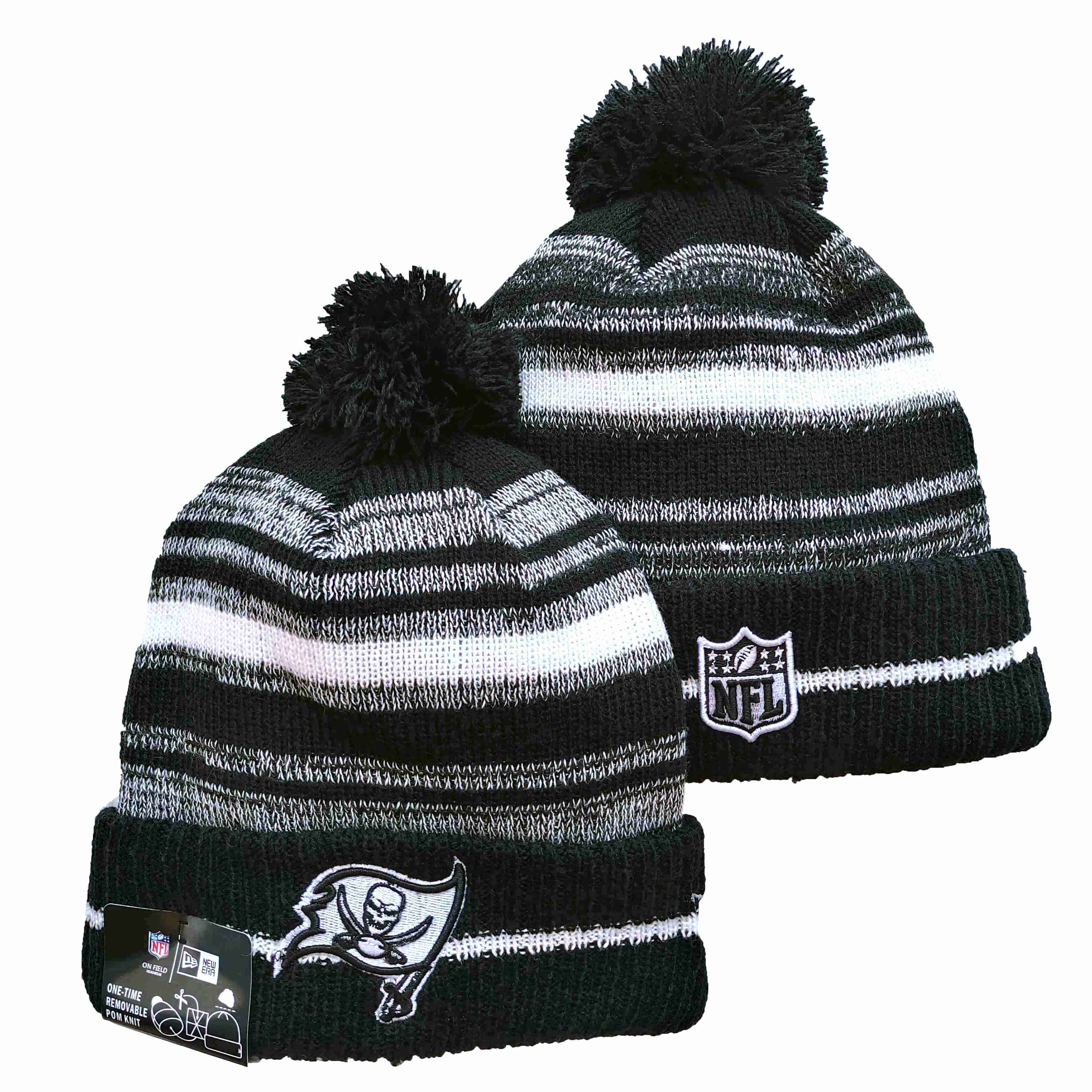 TAMPA BAY BUCCANEERS KNIT HAT
