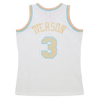 Allen Iverson Philadelphia 76ers 2002/03 Swingman Sidewalk Sketch Jersey - White