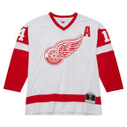 Brendan Shanahan Detroit Red Wings  2001/02 Alternate Captain Blue Line Player Jersey - White