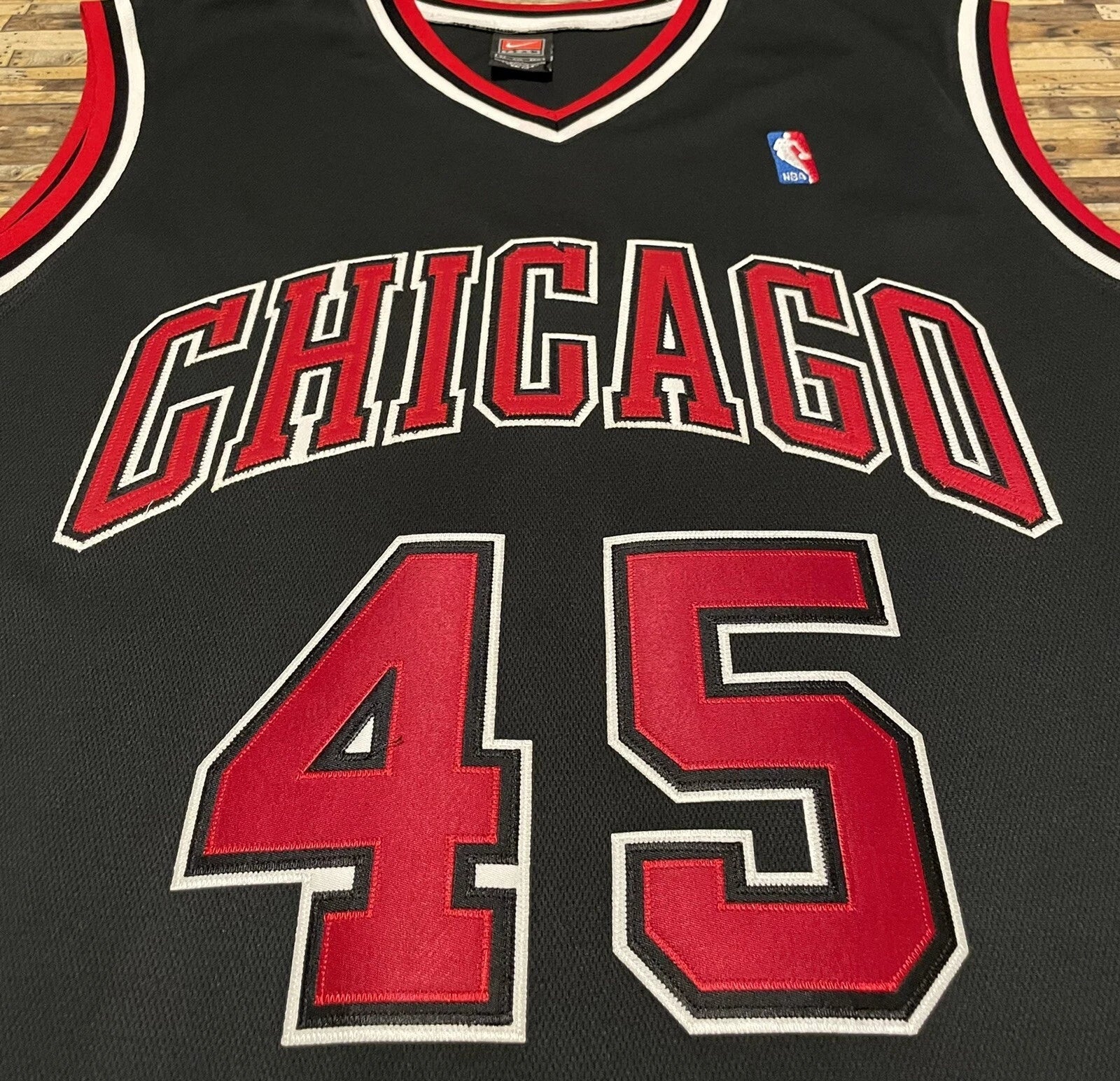 Men's Chicago Bulls Michael Jordan Nike 1984/85 Vintage Jersey - Black