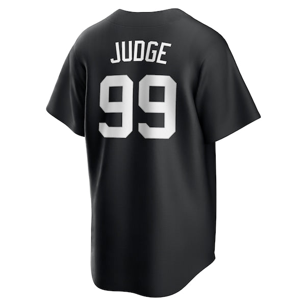 Aaron Judge New York Yankees Nike Lights Out Replica Player Jersey - Black