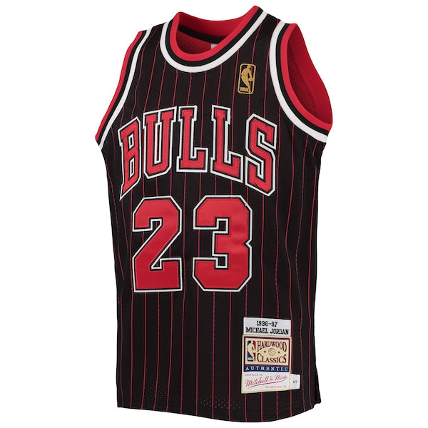 Michael Jordan Chicago Bulls  Youth 1996-97 Hardwood Classics Authentic Jersey - Black/Red/Red/White