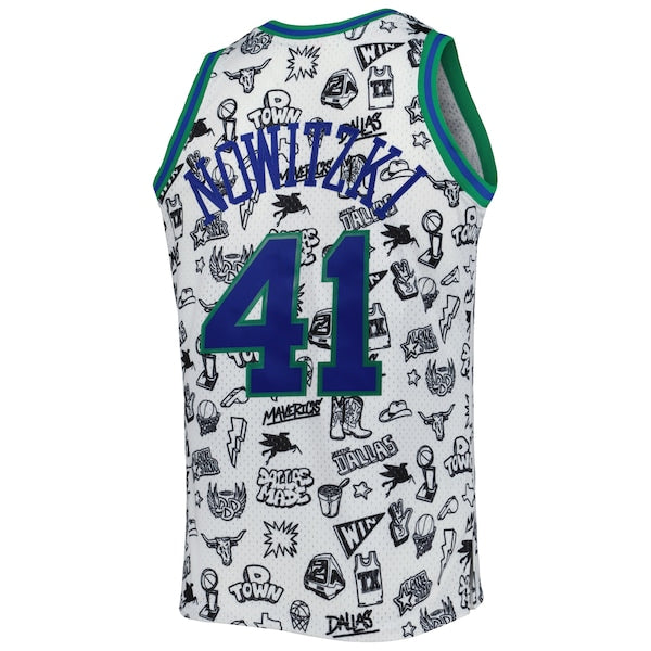 Dirk Nowitzki Dallas Mavericks 1998/99 Hardwood Classics Doodle Swingman Jersey - White