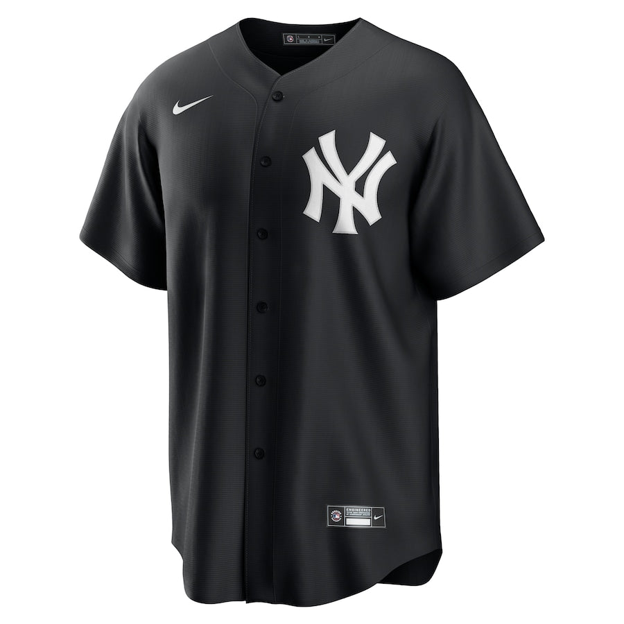 Men's New York Yankees Derek Jeter Nike Black Official Replica Player Jersey