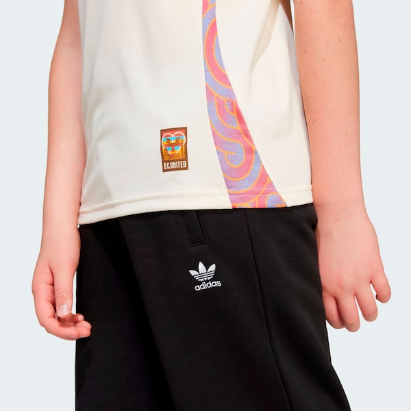 D.C. United adidas Youth 2025 The Soul Kit Replica Jersey - Natural