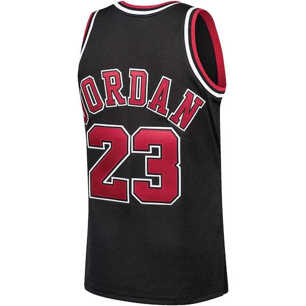 Michael Jordan Chicago Bulls 1997/98 Hardwood Classics Authentic Jersey - Black/Scarlet/White