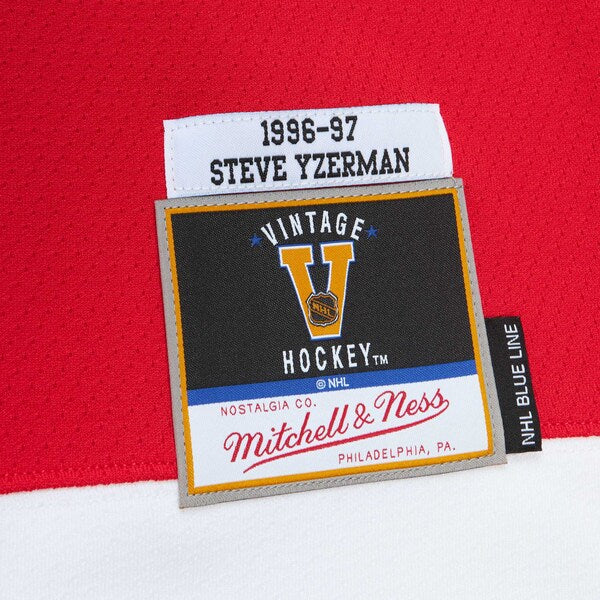 Steve Yzerman Detroit Red Wings Captain Patch 1996/97 Blue Line Player Jersey - Red