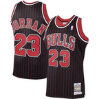 Michael Jordan Chicago Bulls 1995/96 Hardwood Classics Authentic Jersey - Black/Scarlet/White