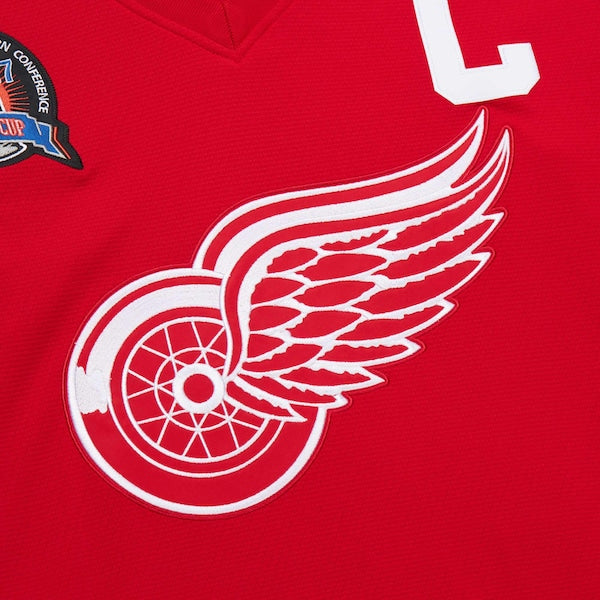 Steve Yzerman Detroit Red Wings 1996-97 Power Play Jersey - Scarlet