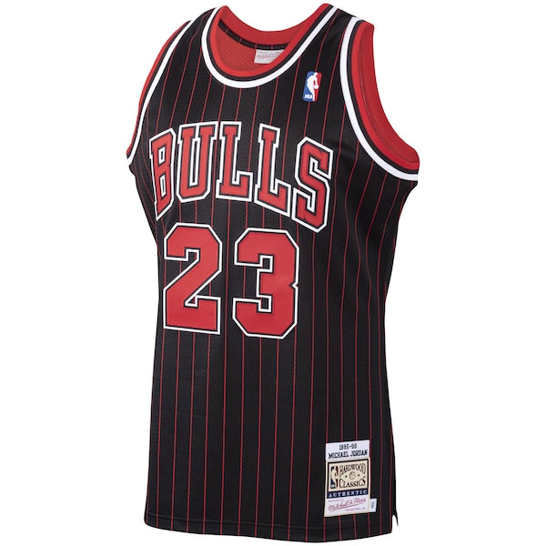 Michael Jordan Chicago Bulls 1995/96 Hardwood Classics Authentic Jersey - Black/Scarlet/White